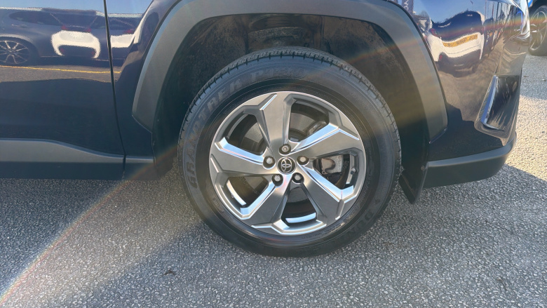 Toyota RAV4 2.5 VVT-i Hybrid Design 5dr CVT 2WD Hybrid Estate